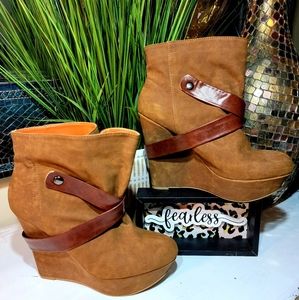 SHI by journeys perfect for your skinny jeans bootie!!